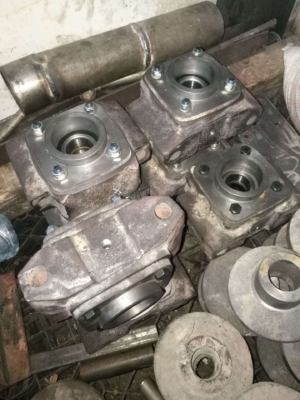 طراحی و ساخت تخصصی انواع جک هیدرولیک